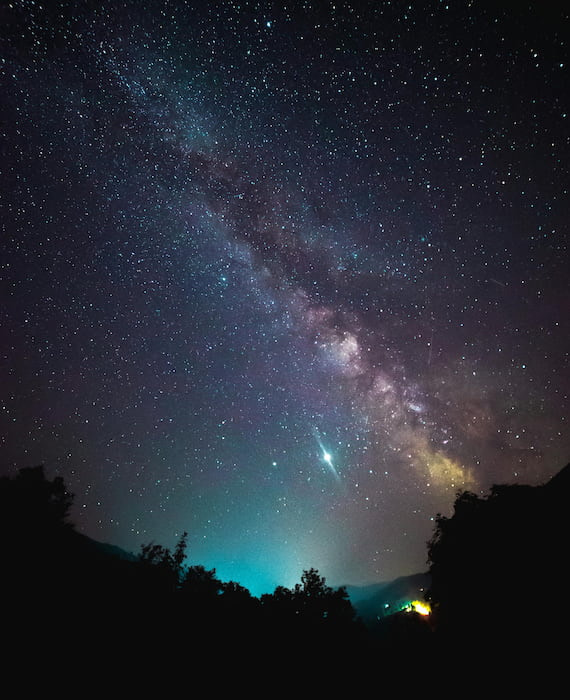 pexels-aleksa-kalajdzic-2146796-5340051 Stars and northlights, therapy, local therapist, therapy near me, best therapist