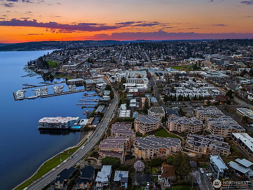 Kirkland_WA_Waterfront Kirkland Waterfront, Kirkland, WA